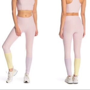 Outdoor Voices Pastel Pink color block leggings